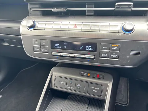 LJ74GKM Hyundai Kona 1.6 Hybrid 129 Ultimate 5dr DCT Thumbnail #23