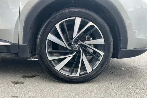 LE74NHX Mg Motor Uk Zs 1.5 Hybrid+ Trophy 5dr Auto Thumbnail #5