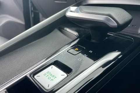 LE74NHX Mg Motor Uk Zs 1.5 Hybrid+ Trophy 5dr Auto Thumbnail #22