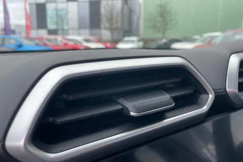 LE74NHX Mg Motor Uk Zs 1.5 Hybrid+ Trophy 5dr Auto Thumbnail #24