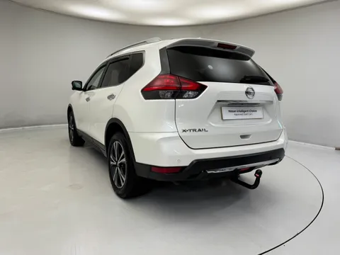 DC21GKE Nissan X-Trail 1.7 dCi N-Connecta 5dr [7 Seat] Thumbnail #6