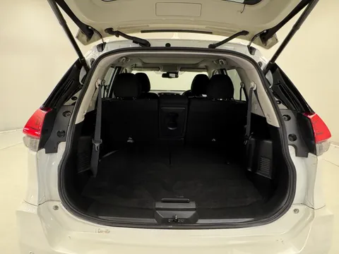 DC21GKE Nissan X-Trail 1.7 dCi N-Connecta 5dr [7 Seat] Thumbnail #13