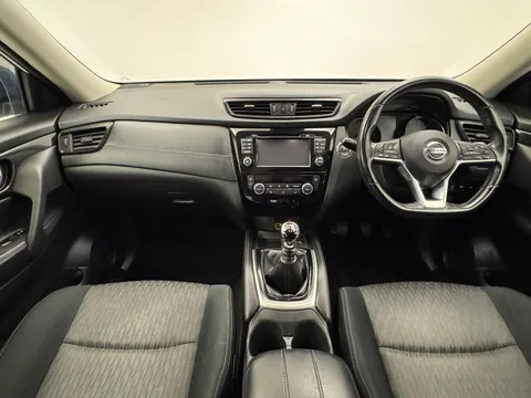 DC21GKE Nissan X-Trail 1.7 dCi N-Connecta 5dr [7 Seat] Thumbnail #10