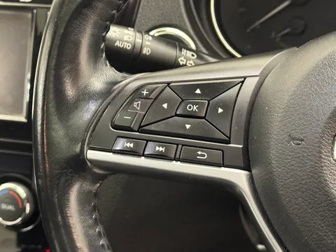 DC21GKE Nissan X-Trail 1.7 dCi N-Connecta 5dr [7 Seat] Thumbnail #23