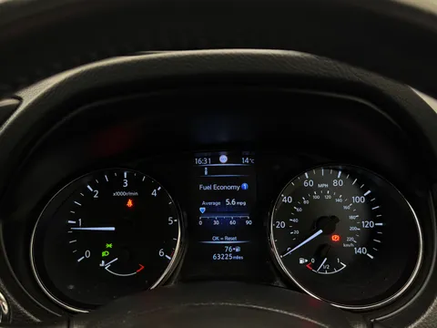 DC21GKE Nissan X-Trail 1.7 dCi N-Connecta 5dr [7 Seat] Thumbnail #26