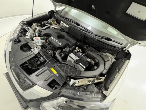 DC21GKE Nissan X-Trail 1.7 dCi N-Connecta 5dr [7 Seat] Thumbnail #33