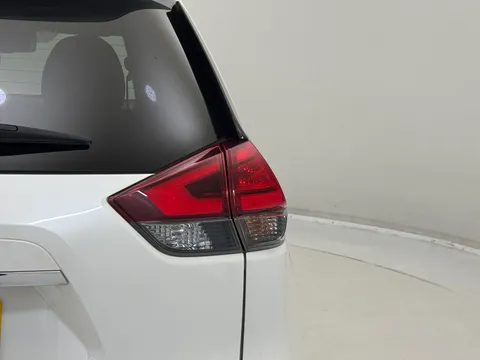 DC21GKE Nissan X-Trail 1.7 dCi N-Connecta 5dr [7 Seat] Thumbnail #37