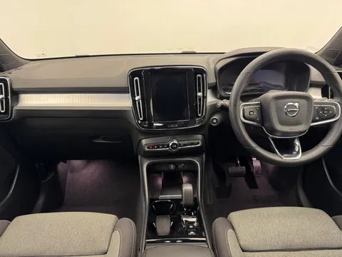 NL73XJN Volvo XC40 2.0 B3P Plus Dark 5dr Auto Thumbnail #12