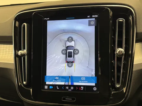 NL73XJN Volvo XC40 2.0 B3P Plus Dark 5dr Auto Thumbnail #27