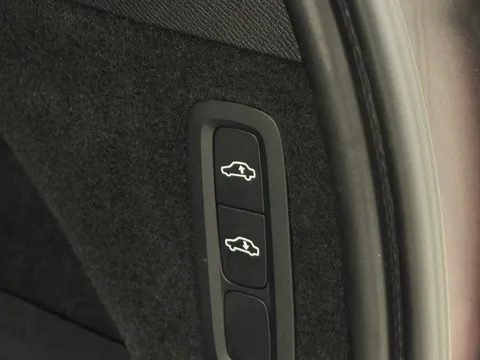 GD21WRU Volvo XC90 2.0 B5D [235] R DESIGN Pro 5dr AWD Geartronic Thumbnail #28