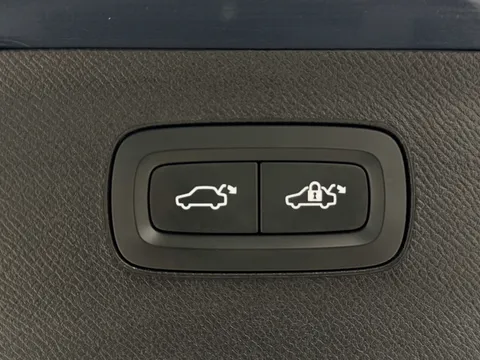 GD21WRU Volvo XC90 2.0 B5D [235] R DESIGN Pro 5dr AWD Geartronic Thumbnail #29