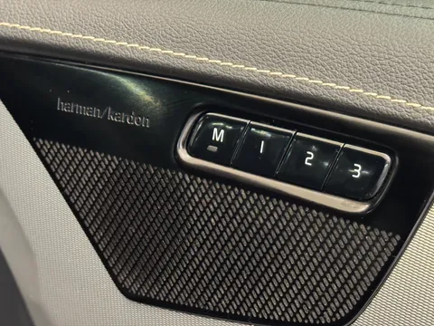 GD21WRU Volvo XC90 2.0 B5D [235] R DESIGN Pro 5dr AWD Geartronic Thumbnail #21