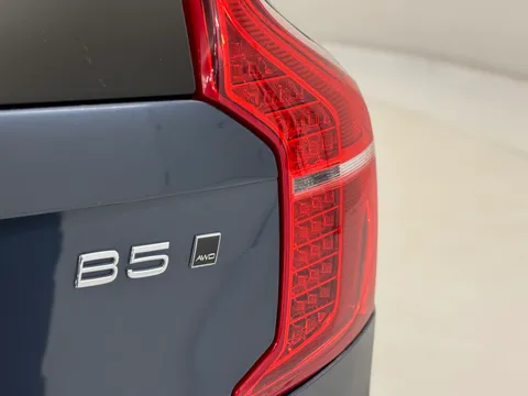 GD21WRU Volvo XC90 2.0 B5D [235] R DESIGN Pro 5dr AWD Geartronic Thumbnail #40