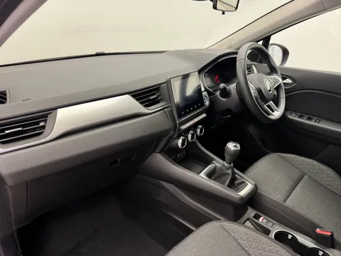 DV22JZD Renault Captur 1.0 TCE 90 Iconic Edition 5dr Thumbnail #12