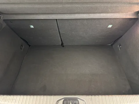 YE72XBA Renault Clio 1.6 E-TECH full hybrid 145 Techno 5dr Auto Thumbnail #9