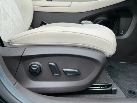 DC75FRZ Mg Motor Uk MGS6 266kW Trophy EV Dual Motor 77kWh 5dr Auto Thumbnail #16