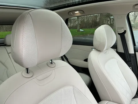 DC75FRZ Mg Motor Uk MGS6 266kW Trophy EV Dual Motor 77kWh 5dr Auto Thumbnail #27