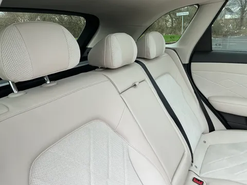 DC75FRZ Mg Motor Uk MGS6 266kW Trophy EV Dual Motor 77kWh 5dr Auto Thumbnail #33