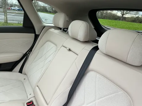 DC75FRZ Mg Motor Uk MGS6 266kW Trophy EV Dual Motor 77kWh 5dr Auto Thumbnail #39