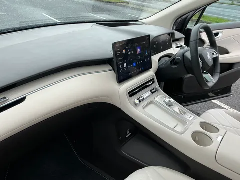 DC75FRZ Mg Motor Uk MGS6 266kW Trophy EV Dual Motor 77kWh 5dr Auto Thumbnail #40