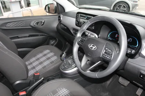 EX25BRV Hyundai i10 1.0 [63] Premium 5dr Auto [Nav] Thumbnail #16