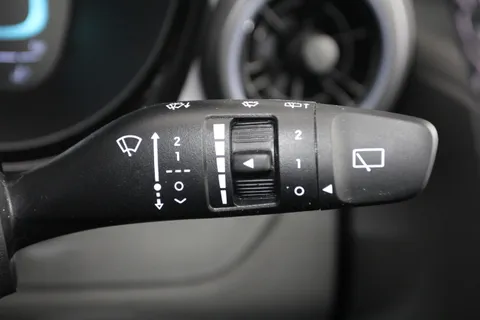 EX25BRV Hyundai i10 1.0 [63] Premium 5dr Auto [Nav] Thumbnail #22