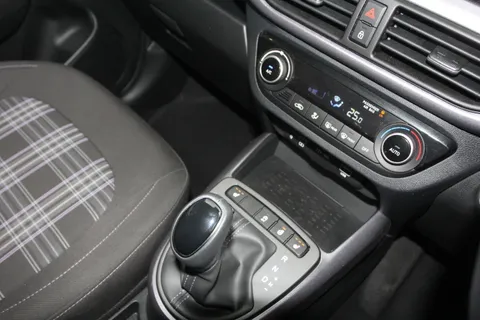 EX25BRV Hyundai i10 1.0 [63] Premium 5dr Auto [Nav] Thumbnail #23