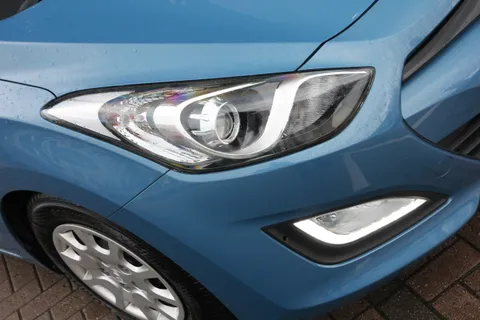 MA64BUF Hyundai i30 1.4 Classic 5dr Thumbnail #3