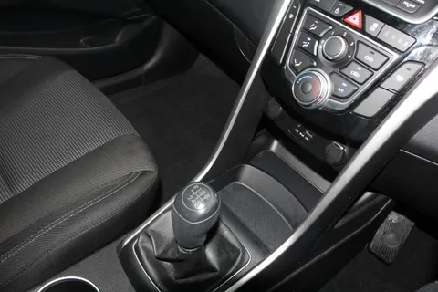 MA64BUF Hyundai i30 1.4 Classic 5dr Thumbnail #24