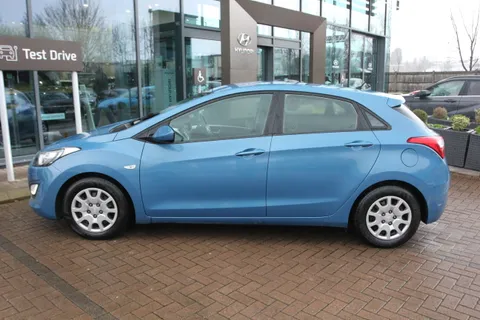 MA64BUF Hyundai i30 1.4 Classic 5dr Thumbnail #30