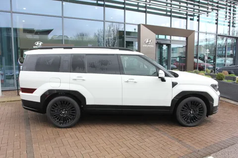 MC75SUF Hyundai Santa Fe 1.6 TGDi Plug-in Hybrid Calligraphy 5dr 4WD Auto Thumbnail #6