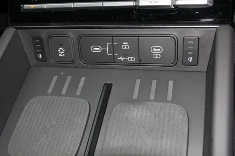 MC75SUF Hyundai Santa Fe 1.6 TGDi Plug-in Hybrid Calligraphy 5dr 4WD Auto Thumbnail #29