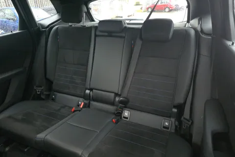 DF23BJU BMW 2 Series 220i MHT M Sport 5dr DCT [Tech Plus Pack] Thumbnail #9