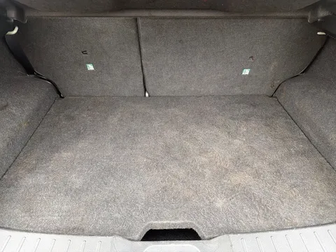 LR25YJA Nissan Juke 1.0 DiG-T N-Connecta 5dr Thumbnail #19