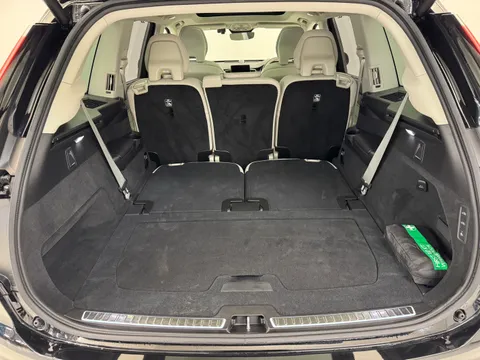 DU75XOO Volvo XC90 2.0 B5P Ultra Dark 5dr AWD Geartronic Thumbnail #10