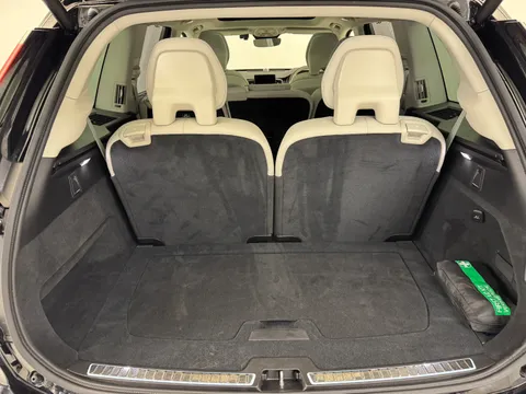 DU75XOO Volvo XC90 2.0 B5P Ultra Dark 5dr AWD Geartronic Thumbnail #12