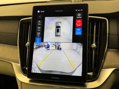 DU75XOO Volvo XC90 2.0 B5P Ultra Dark 5dr AWD Geartronic Thumbnail #36