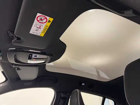 DU75XOH Volvo EC40 185kW Ext Range Ultra Black Edition 82kWh 5dr Auto Thumbnail #16