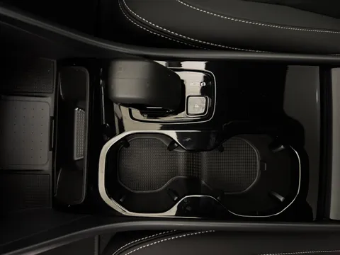 DU75XOH Volvo EC40 185kW Ext Range Ultra Black Edition 82kWh 5dr Auto Thumbnail #17