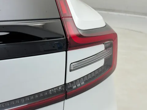 DU75XOH Volvo EC40 185kW Ext Range Ultra Black Edition 82kWh 5dr Auto Thumbnail #37