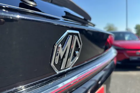 MA75FYU Mg Motor Uk Zs 1.5 Hybrid+ Trophy 5dr Auto Thumbnail #15