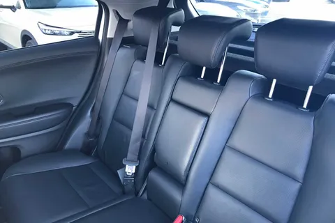 MA69WDX Honda Hr-V 1.5 i-VTEC EX 5dr Thumbnail #6