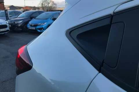 MA69WDX Honda Hr-V 1.5 i-VTEC EX 5dr Thumbnail #11