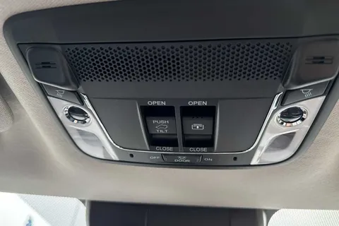 MA69WDX Honda Hr-V 1.5 i-VTEC EX 5dr Thumbnail #34