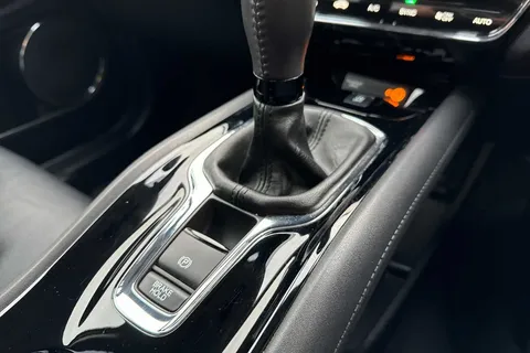 MA69WDX Honda Hr-V 1.5 i-VTEC EX 5dr Thumbnail #37