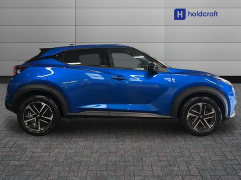 DU25YYD Nissan Juke 1.0 DiG-T N-Connecta 5dr Thumbnail #3