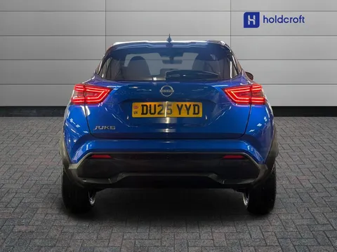 DU25YYD Nissan Juke 1.0 DiG-T N-Connecta 5dr Thumbnail #5