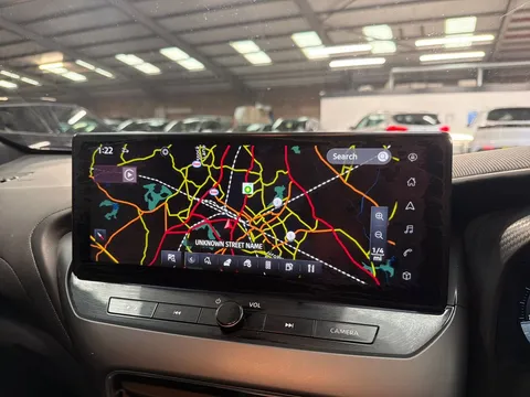 DU25YYD Nissan Juke 1.0 DiG-T N-Connecta 5dr Thumbnail #14