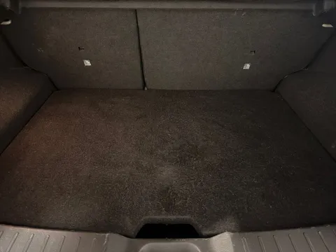 DU25YYD Nissan Juke 1.0 DiG-T N-Connecta 5dr Thumbnail #19