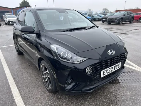 EK22VYC Hyundai i10 1.2 MPi Premium 5dr Thumbnail #1